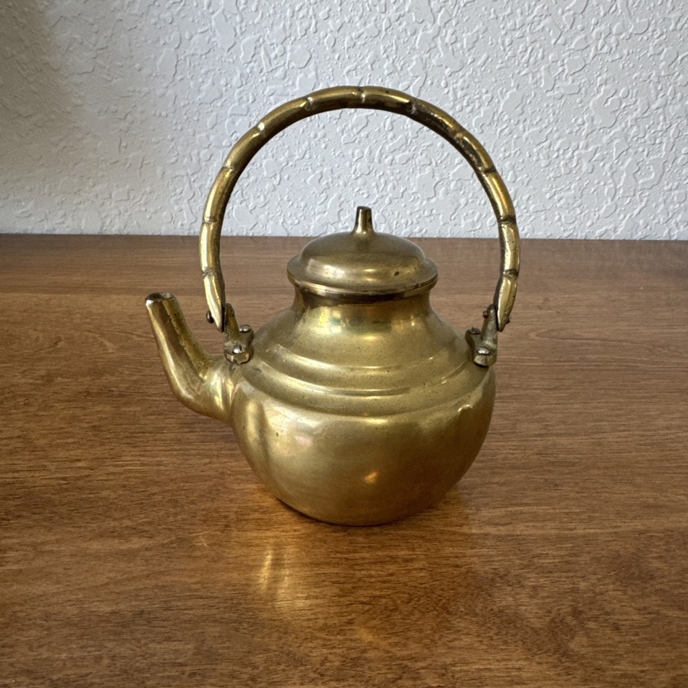 Vintage Antique Heavy Brass Kettle Tea Pot Jug